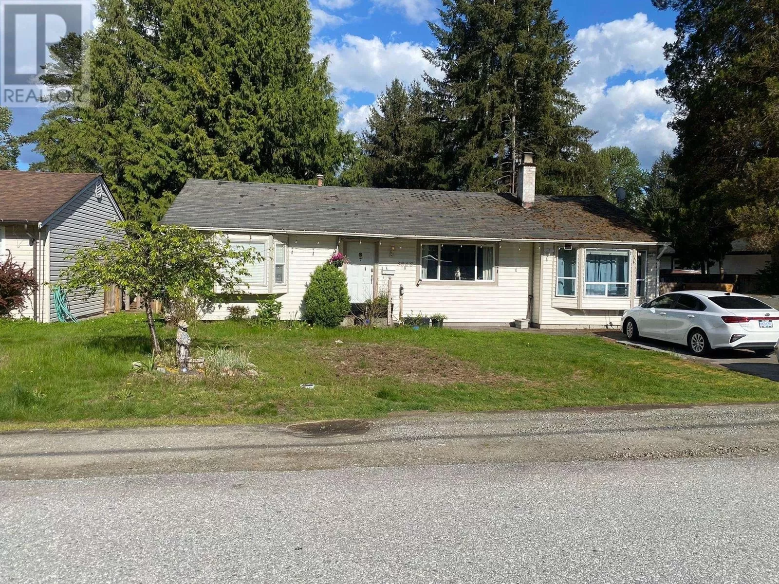 House for rent: 3848 Hamilton Street, Port Coquitlam, British Columbia V3B 3A5