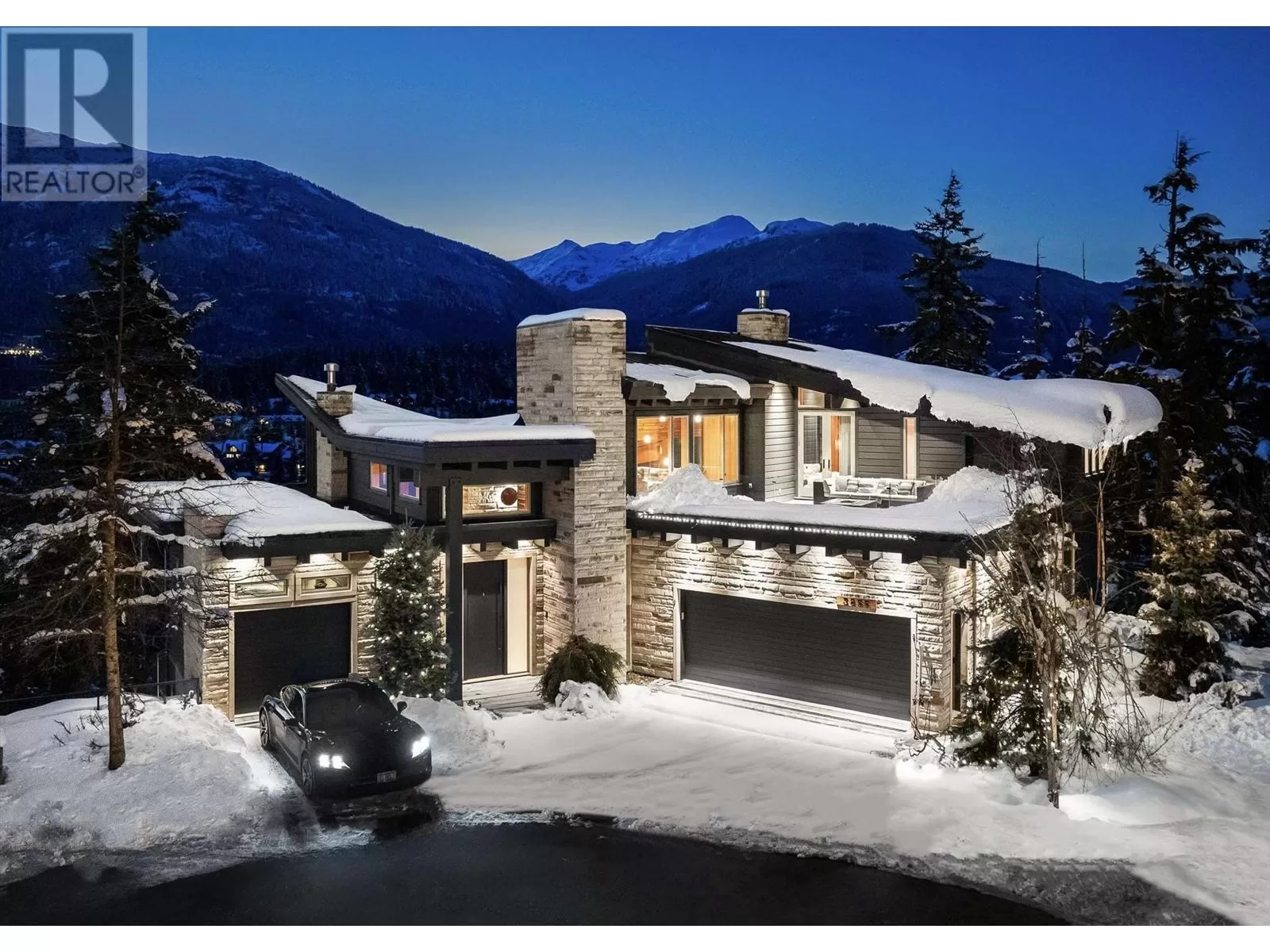 House for rent: 3855 Sunridge Court, Whistler, British Columbia V8E 0W1