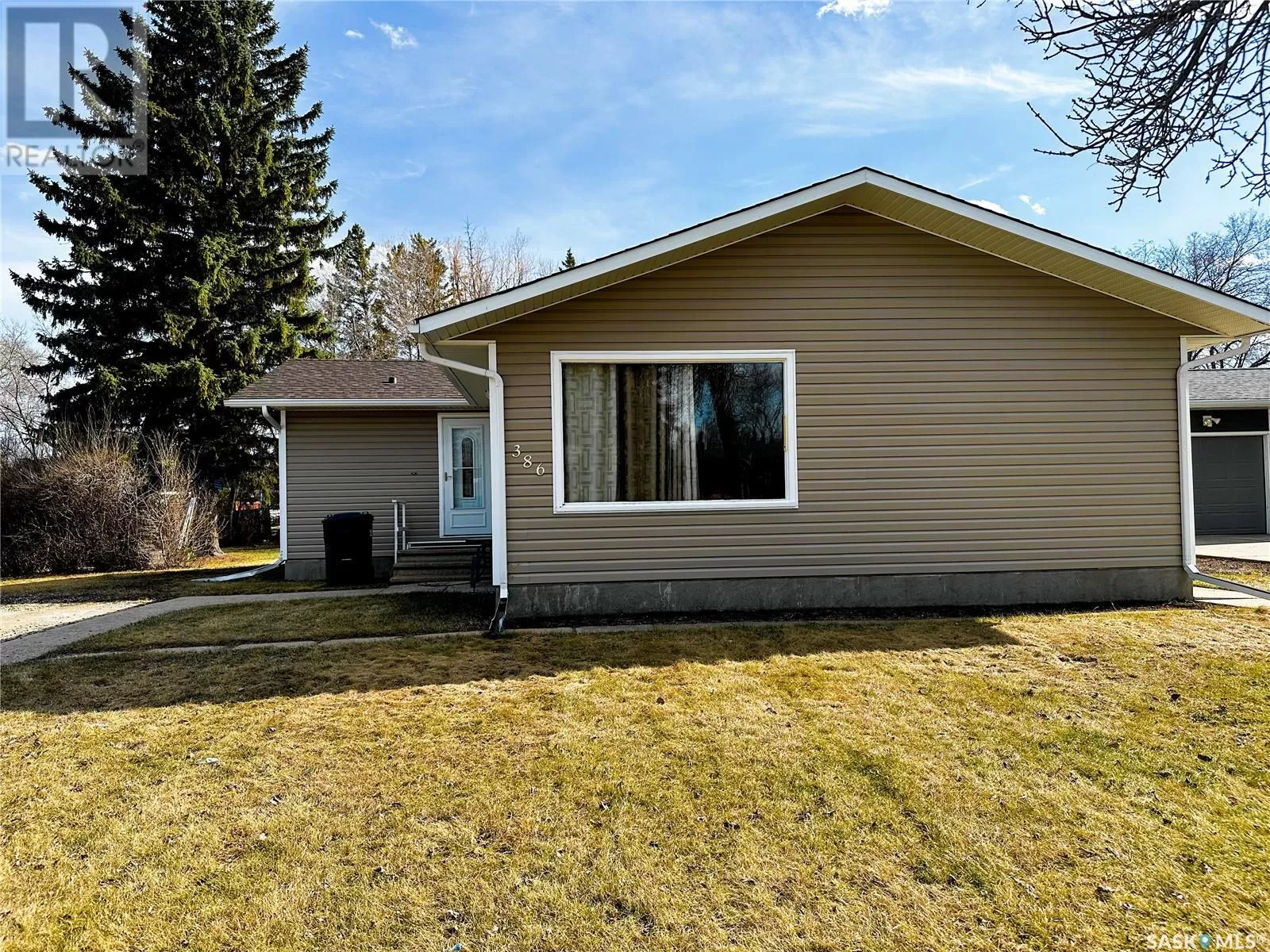 House for rent: 386 Mountview Road, Yorkton, Saskatchewan S3N 2L1