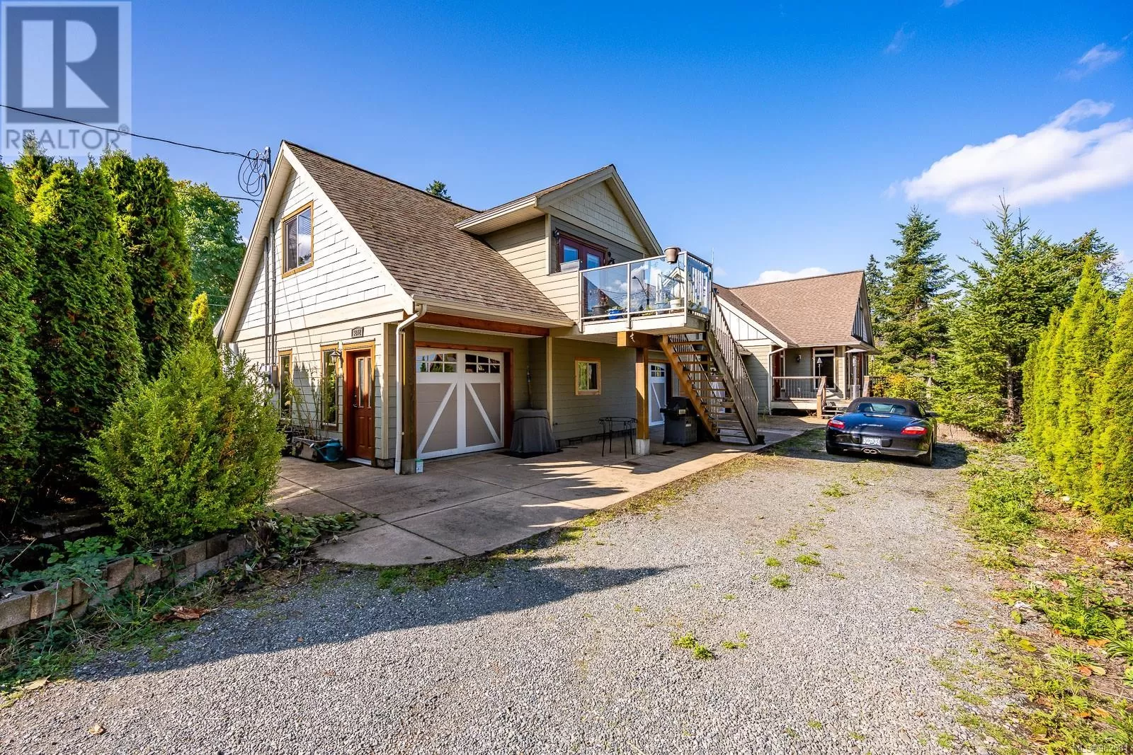 House for rent: 3872 Warren Ave, Royston, British Columbia V0R 2V0