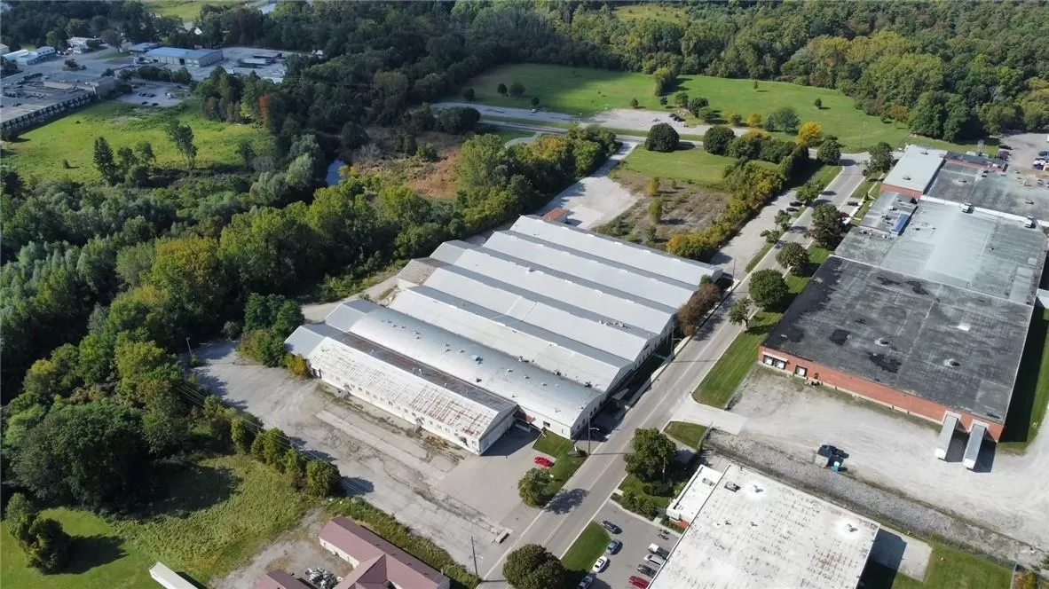 Warehouse for rent: 390 Second Avenue W|unit #warehouse, Simcoe, Ontario N3Y 4J7