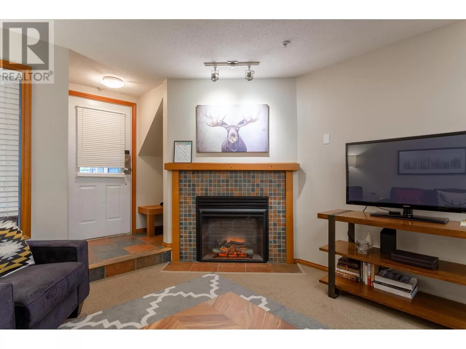 Apartment for rent: 4 4388 Northlands Boulevard, Whistler, British Columbia V8E 1C6