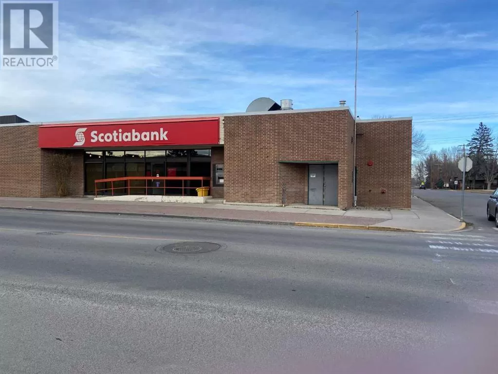 Retail for rent: 40, 30 3 Avenue Se, High River, Alberta T1V 1N5