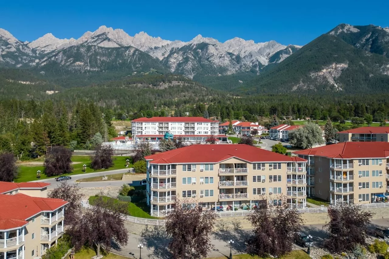 Apartment for rent: 4008b - 5052 Riverview Road, Fairmont Hot Springs, British Columbia V0B 1L1