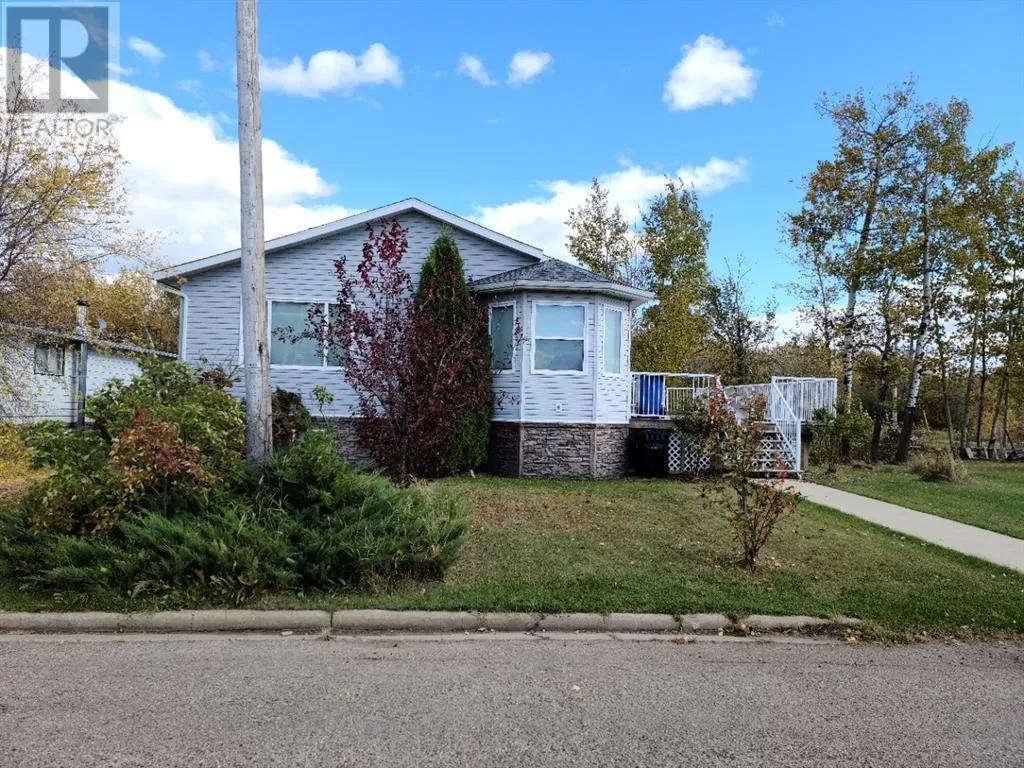 House for rent: 401 4 Street Ne, McLennan, Alberta T0H 2L0