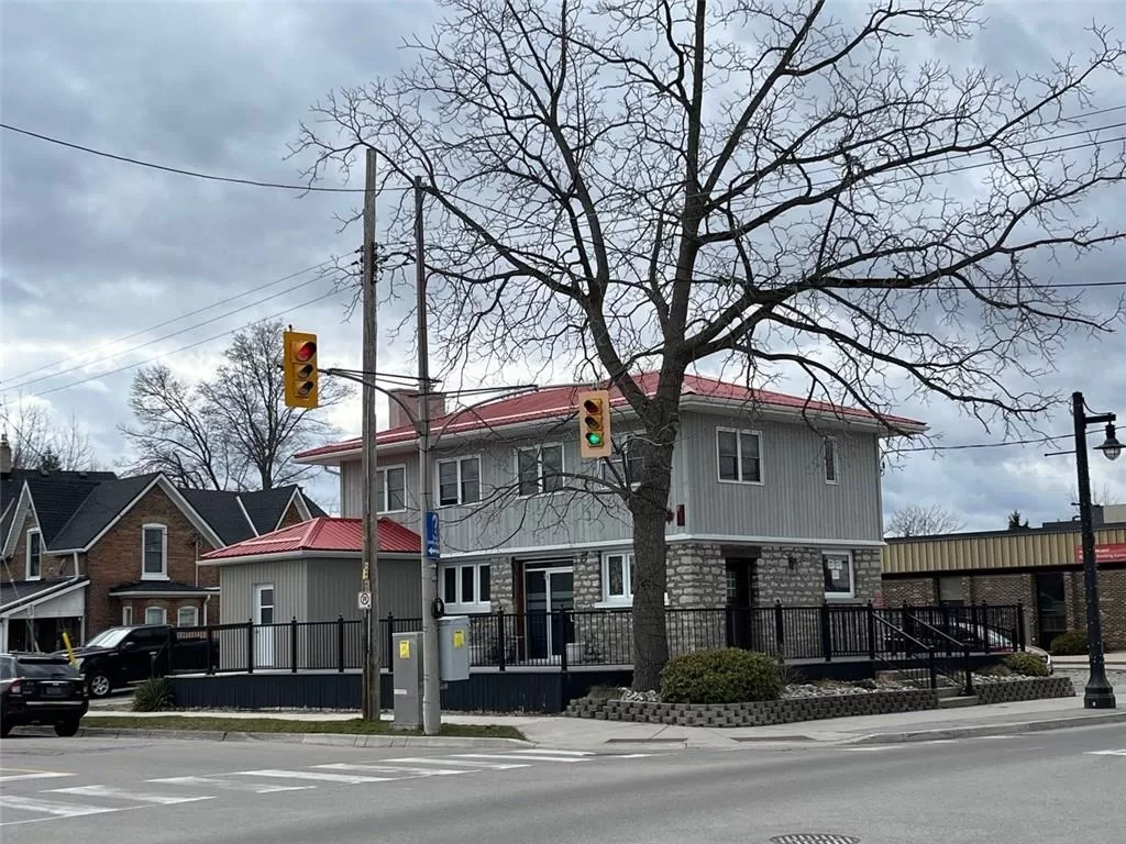 Commercial Mix for rent: 401 Main Street, Port Dover, Ontario N0A 1N0