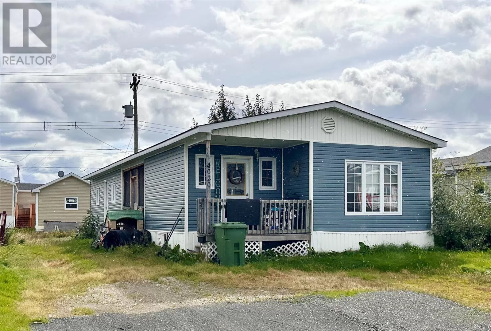House for rent: 4020 Harrie Lake Drive, Labrador City, Newfoundland & Labrador A2V 2R9