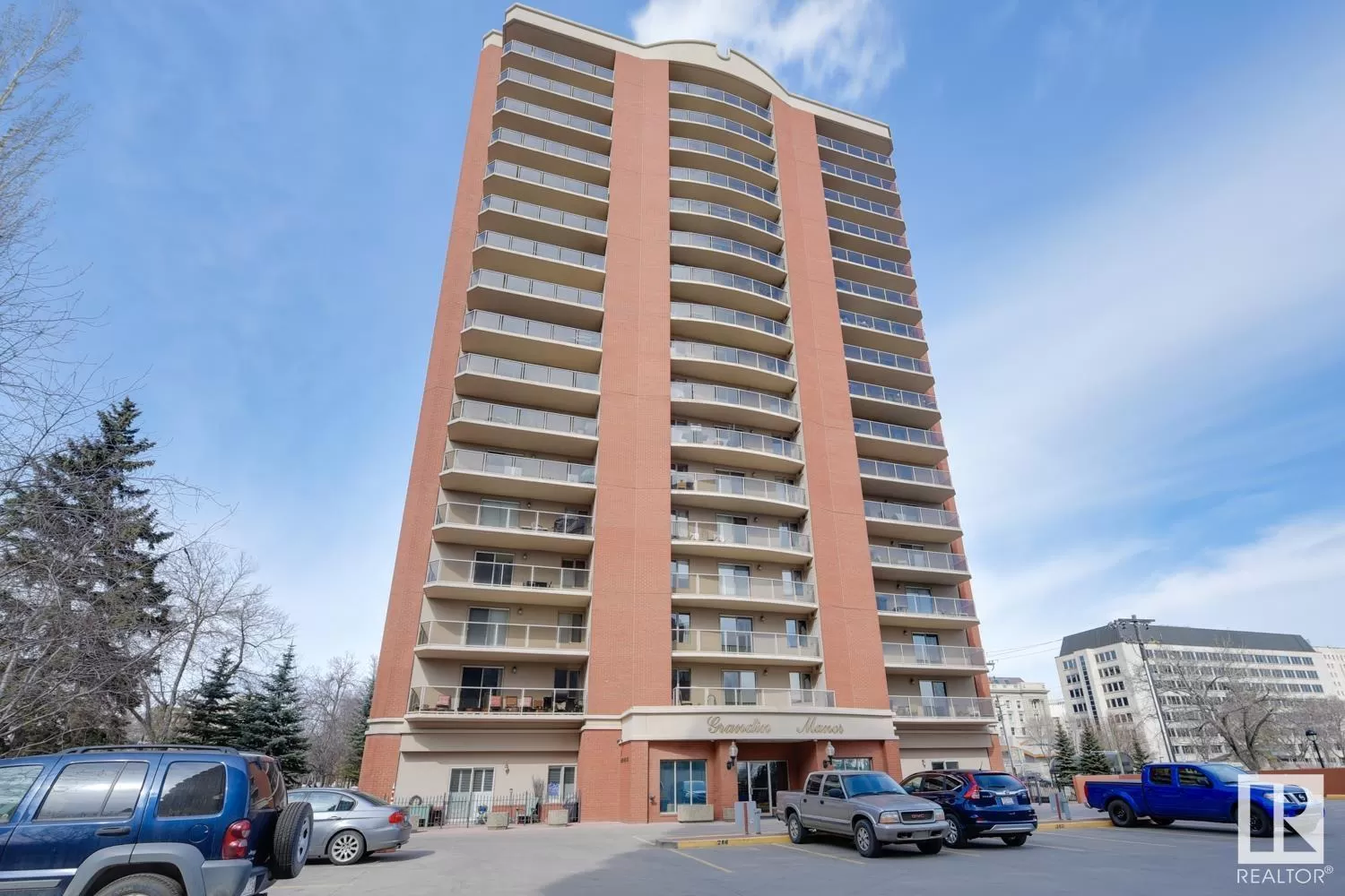 Apartment for rent: #403 9741 110 St Nw, Edmonton, Alberta T5K 2V8