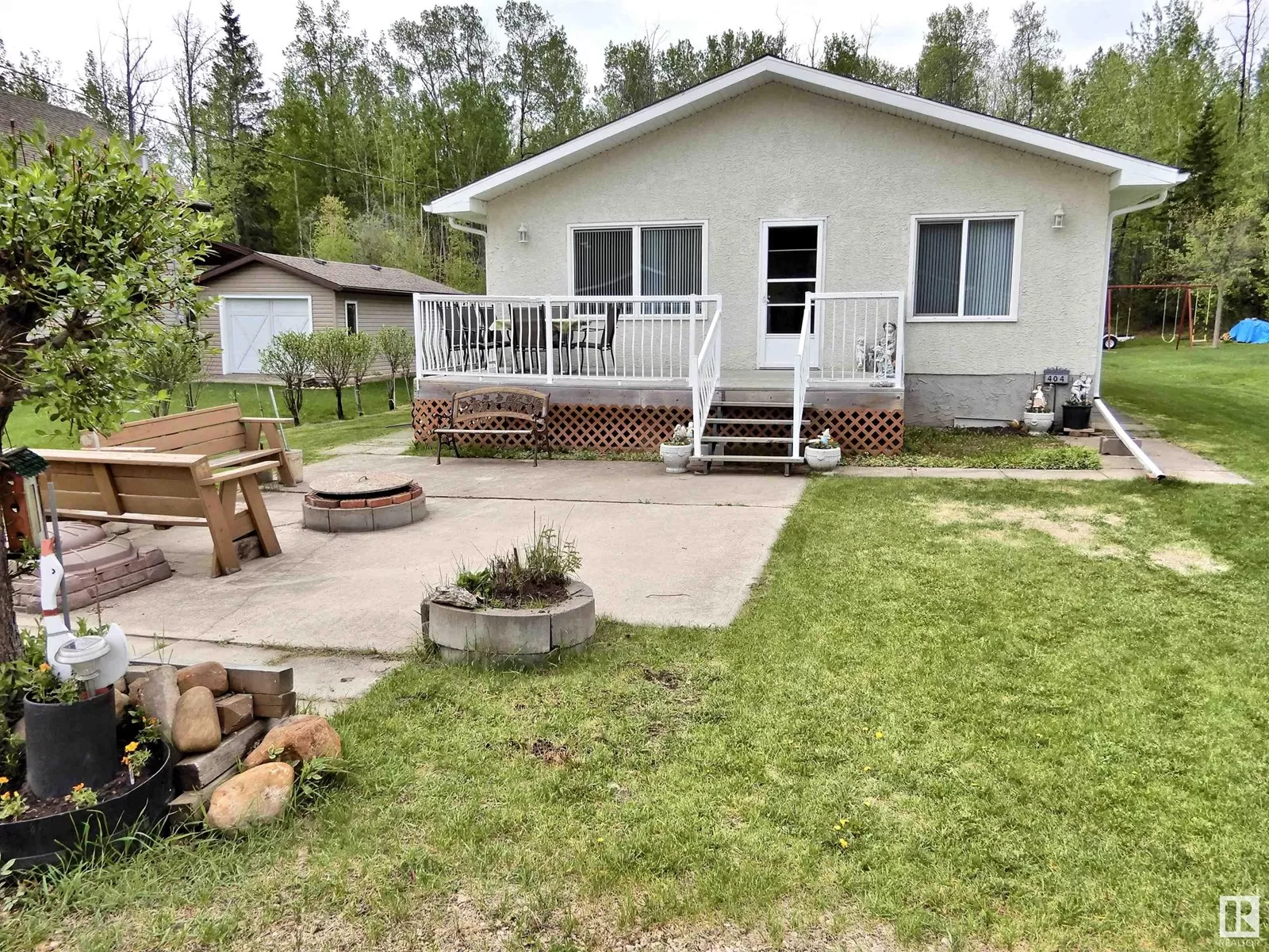 House for rent: 404 2 Street, Thunder Lake, Alberta T7N 1N3