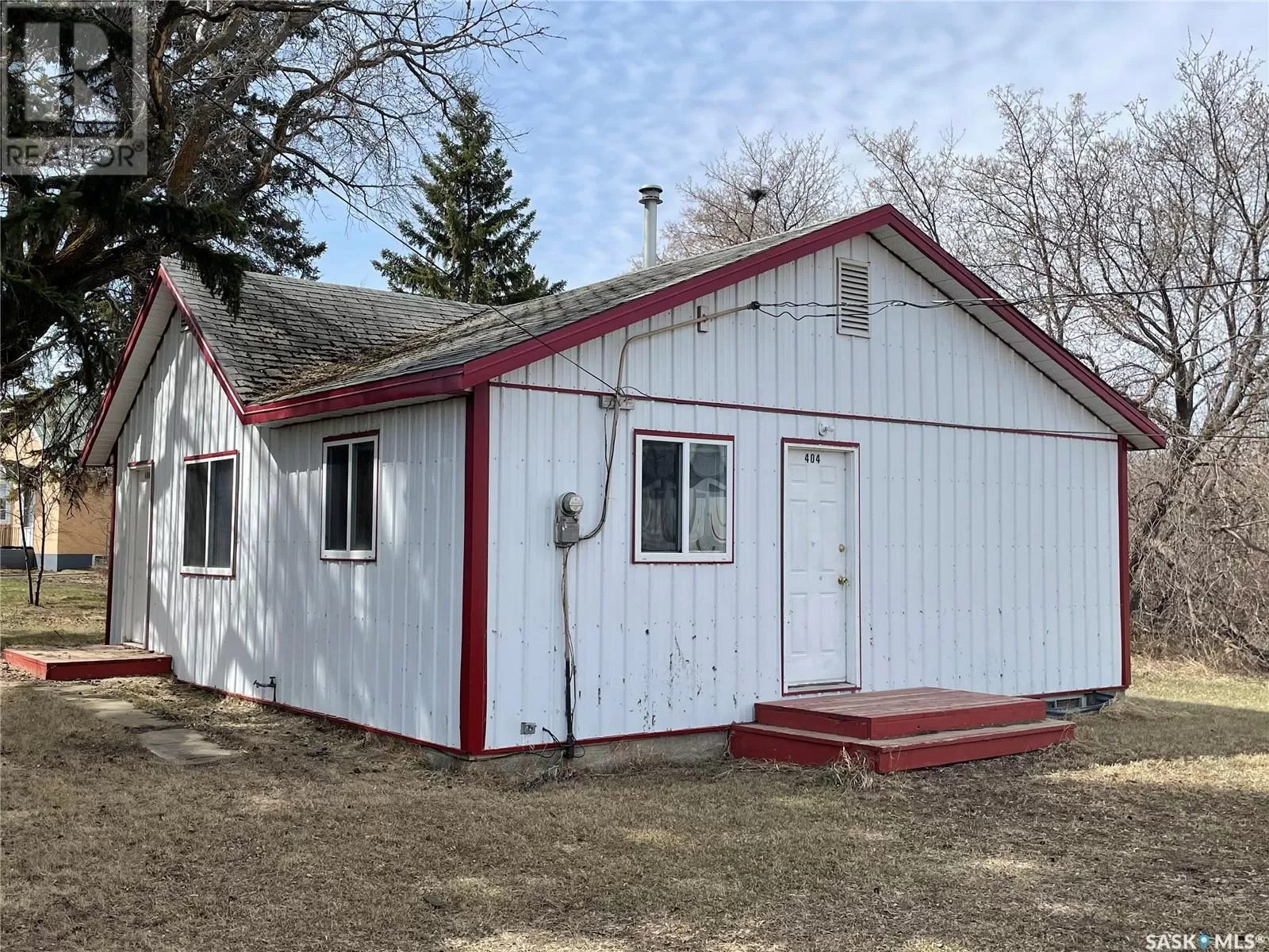 House for rent: 404 Front Street, Duck Lake, Saskatchewan S0K 1J0