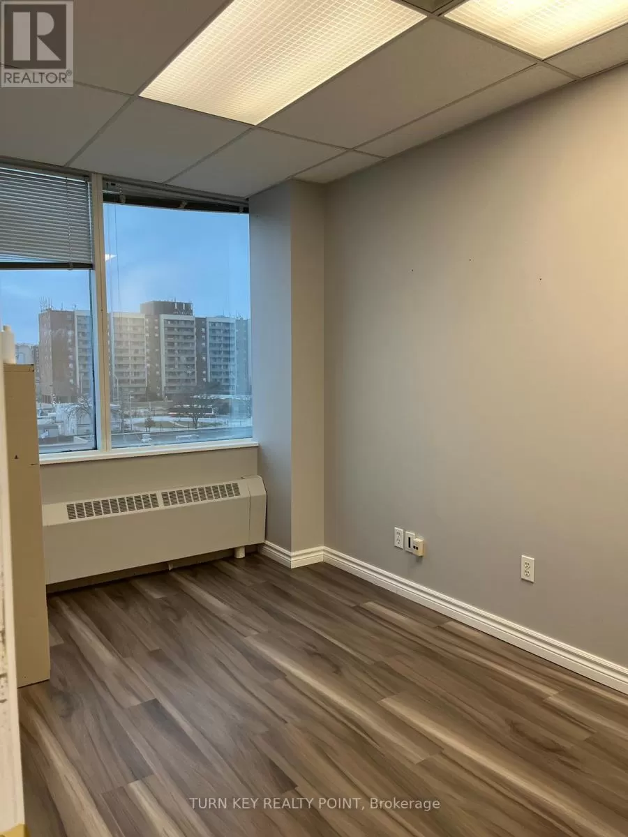 Offices for rent: 407 - 1280 Finch Avenue W, Toronto, Ontario M3J 3K6
