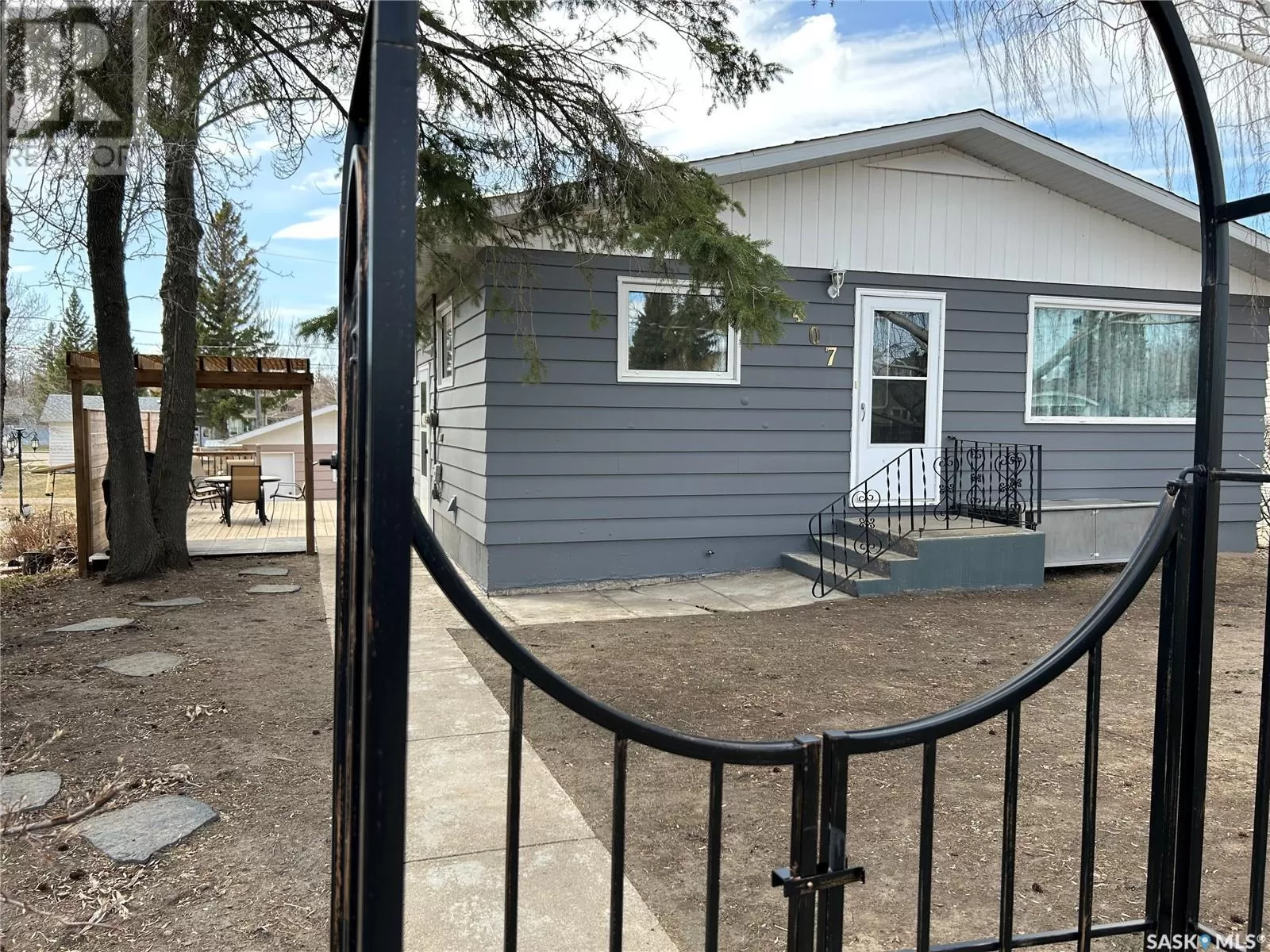 House for rent: 407 5th Street E, Wynyard, Saskatchewan S0A 4T0