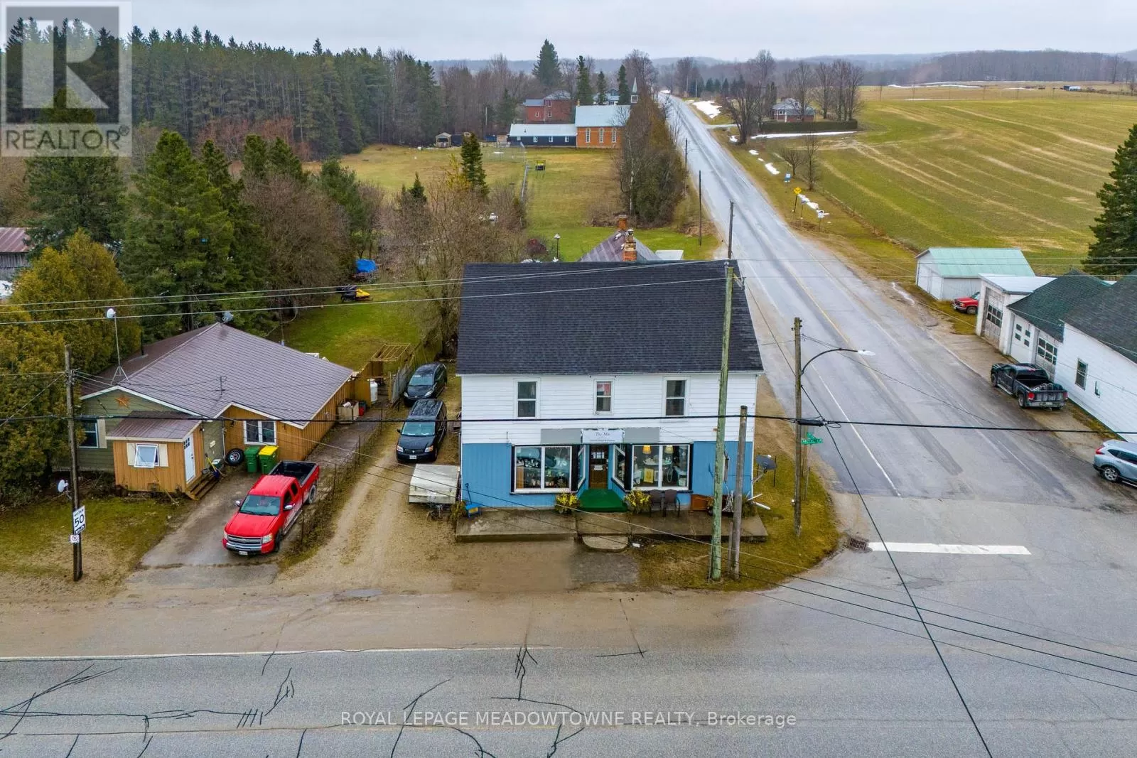 Multi-Family for rent: 408002 County  Rd 4 Rd, Grey Highlands, Ontario N0C 1J0