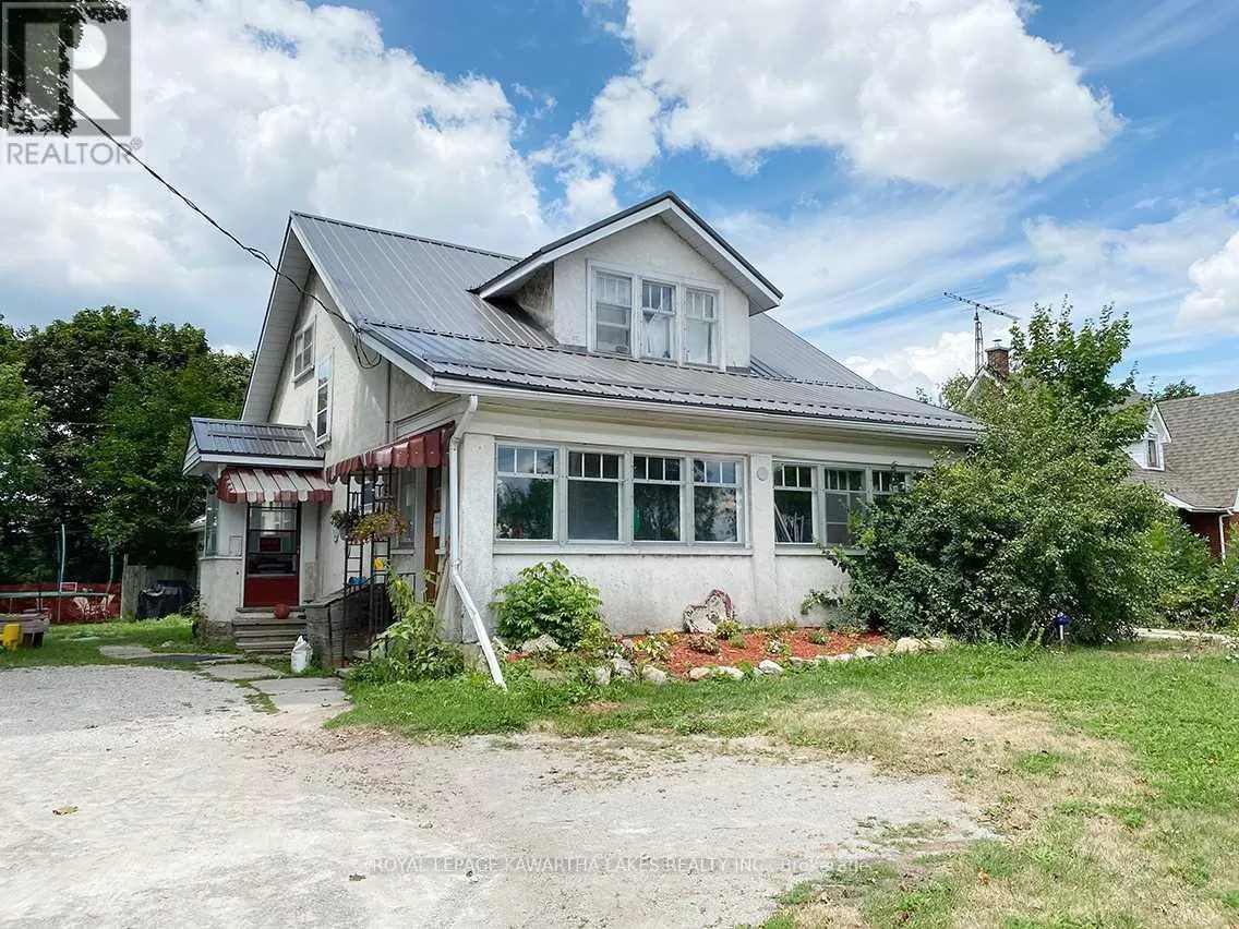 House for rent: 4099 Highway 35 N, Kawartha Lakes, Ontario K0M 1G0