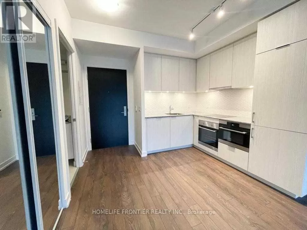 Apartment for rent: 411 - 158 Front Street E, Toronto, Ontario M5A 0K9