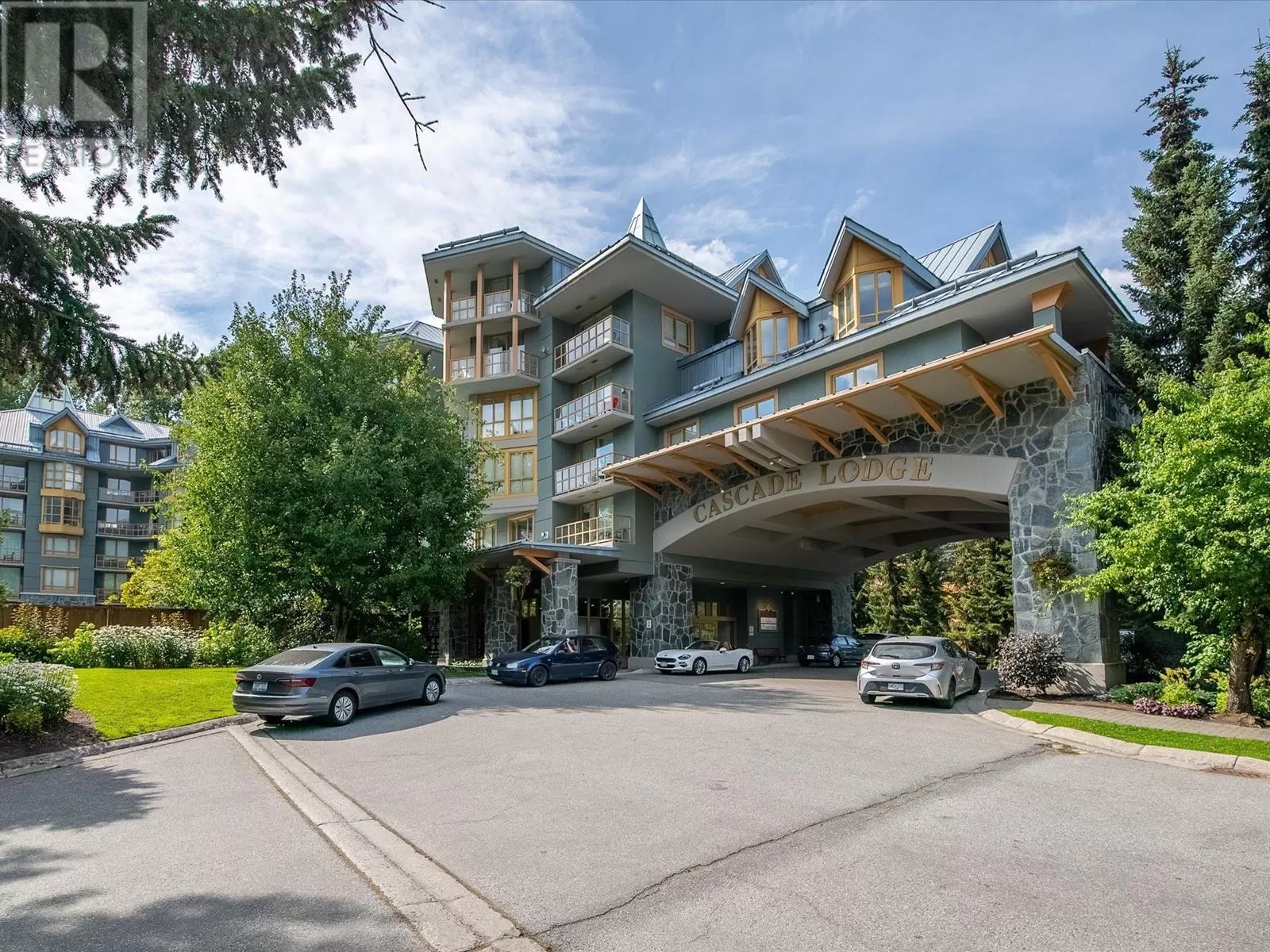 Apartment for rent: 411 4315 Northlands Boulevard, Whistler, British Columbia V8E 1C1