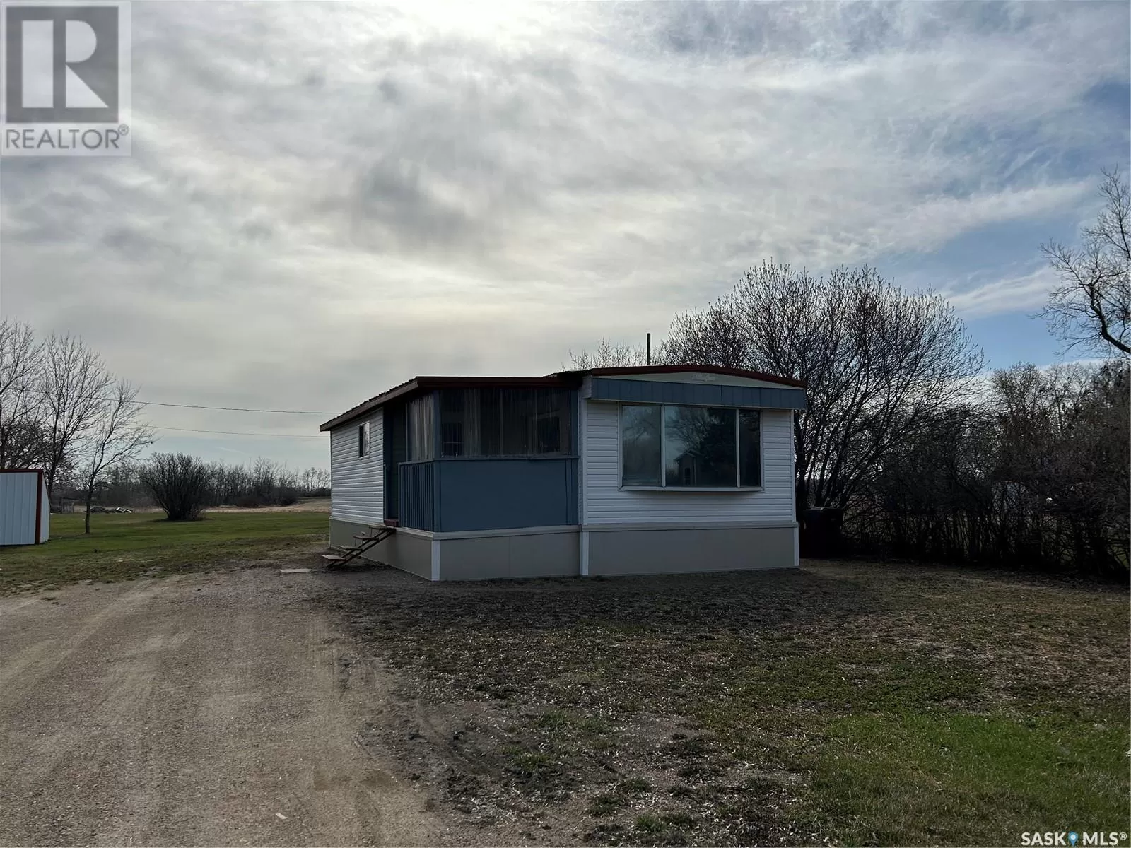 Mobile Home for rent: 414 2nd Street, Glen Ewen, Saskatchewan S0C 1C0