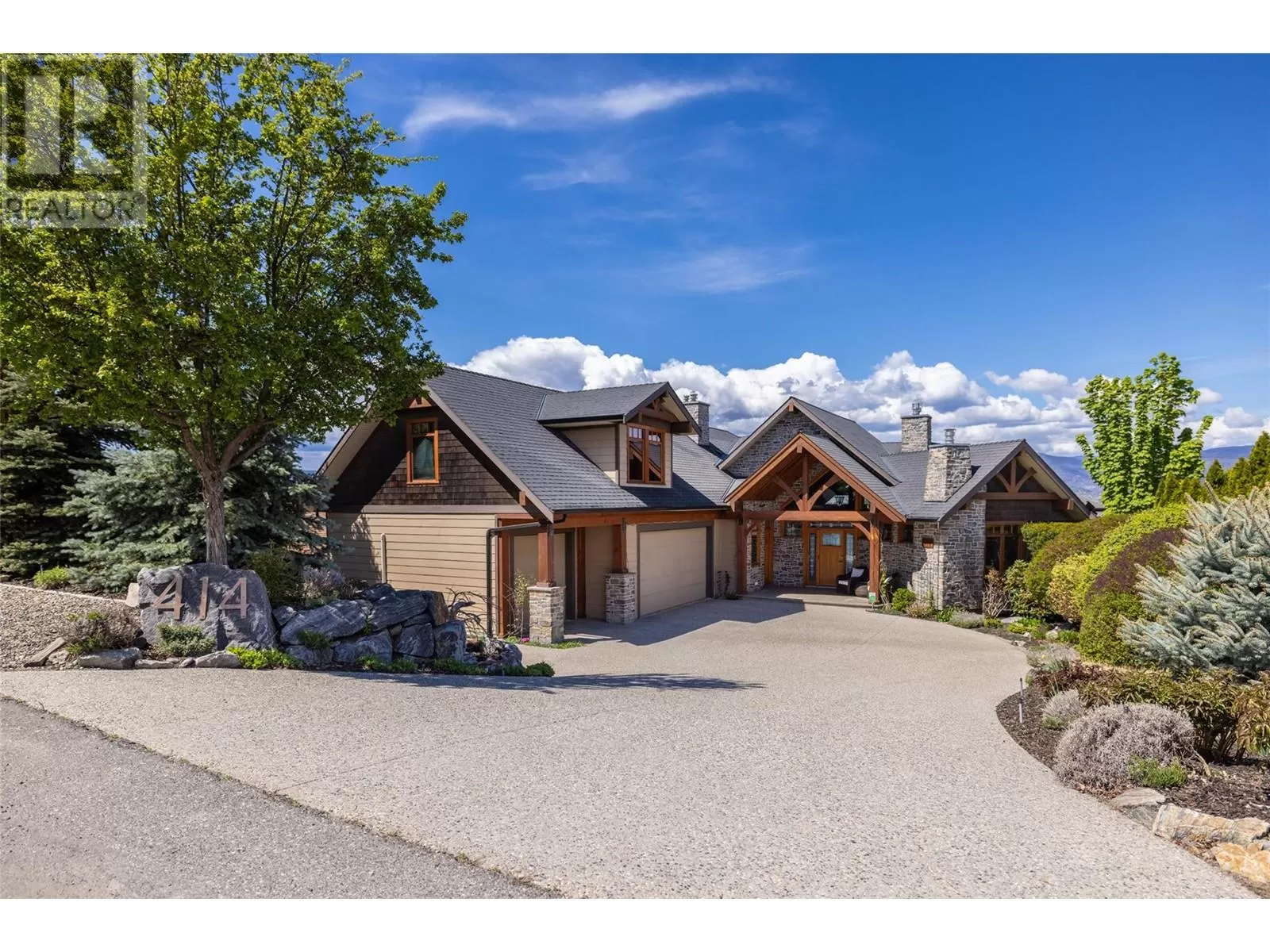 House for rent: 414 Okaview Road, Kelowna, British Columbia V1W 4K2