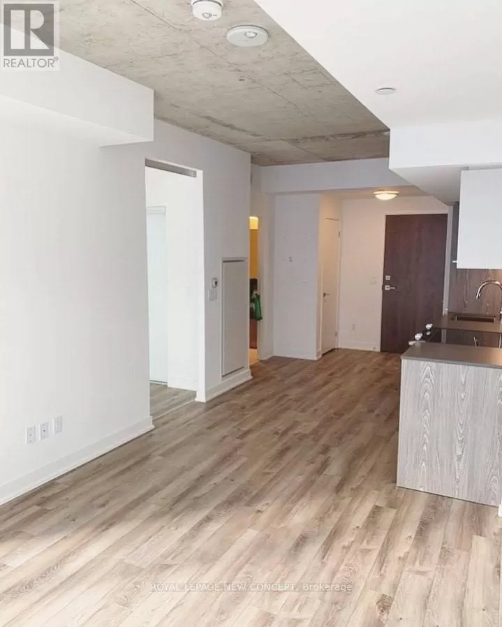 Apartment for rent: 415 - 30 Baseball Place, Toronto, Ontario M4M 0E8