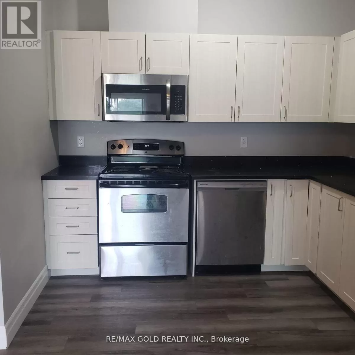 Apartment for rent: 416 - 501 Frontenac Street, Kingston, Ontario K7K 4L9