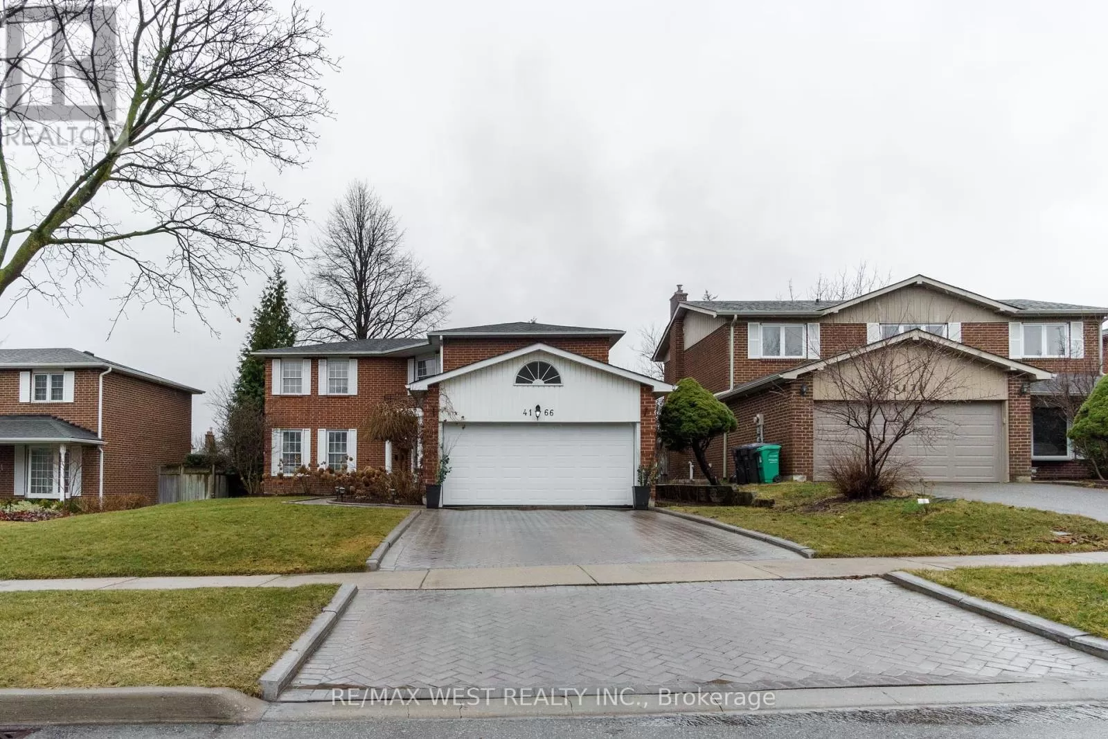 House for rent: 4166 Garrowhill Trail, Mississauga, Ontario L4W 2H4