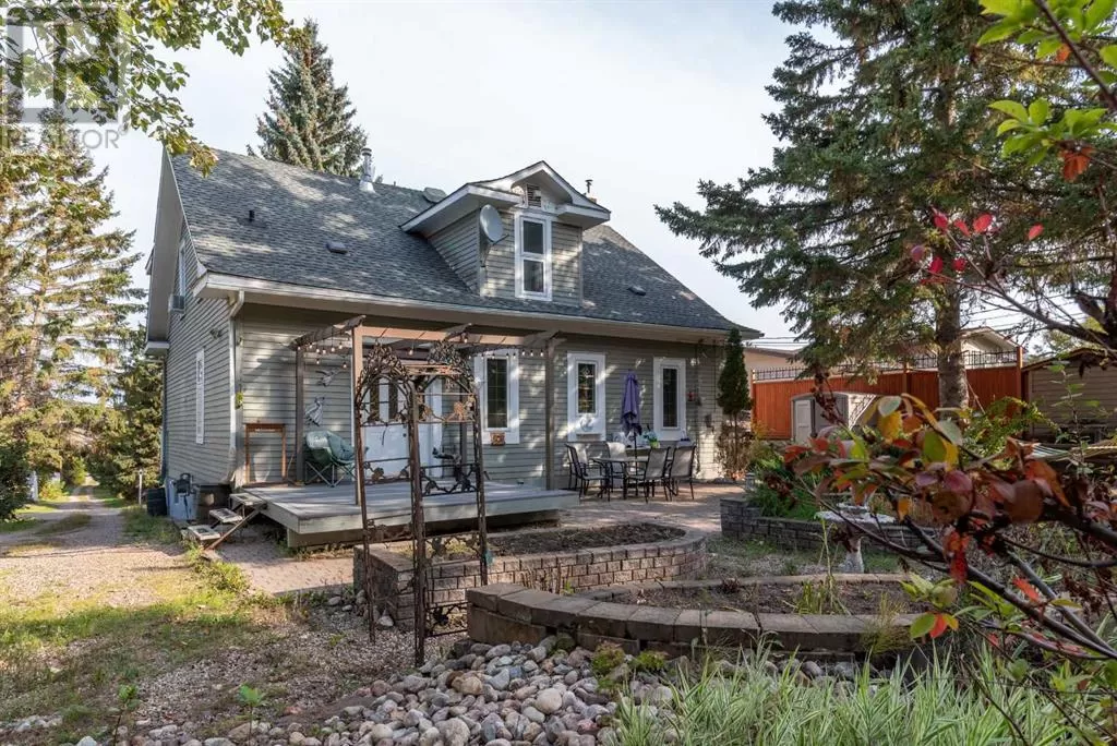 House for rent: 417 2 Street, Paradise Hill, Saskatchewan S0M 2G0