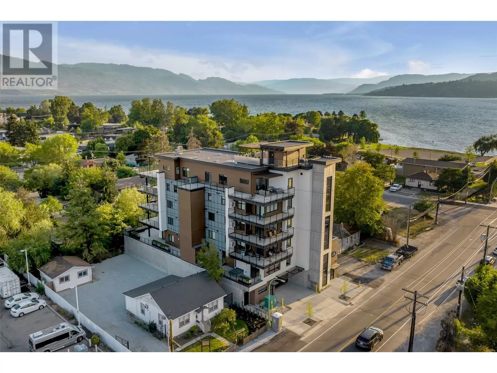 Apartment for rent: 417 Cedar Avenue Unit# 304, Kelowna, British Columbia V1Y 4X2