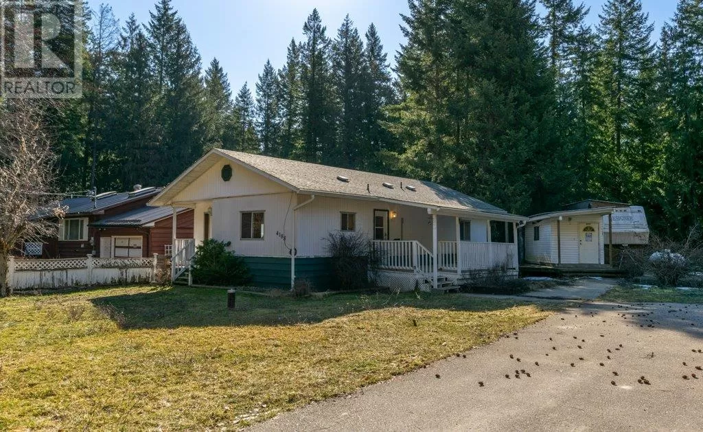 Manufactured Home for rent: 4188 Saratoga Road, Scotch Creek, British Columbia V0E 1M5