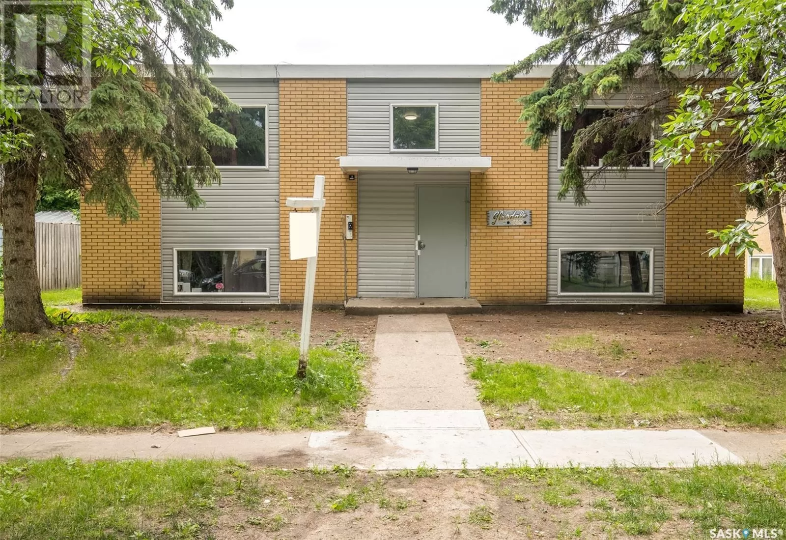 Multi-Family for rent: 419 9th Street E, Prince Albert, Saskatchewan S6V 0Y1