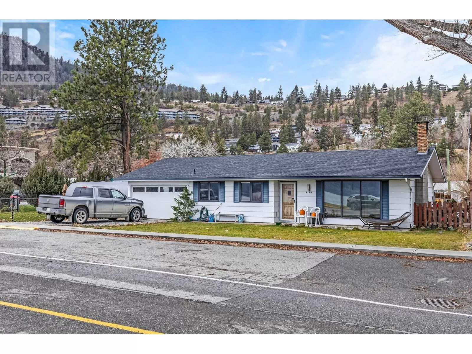 House for rent: 4194 Beach Avenue, Peachland, British Columbia V0H 1X6