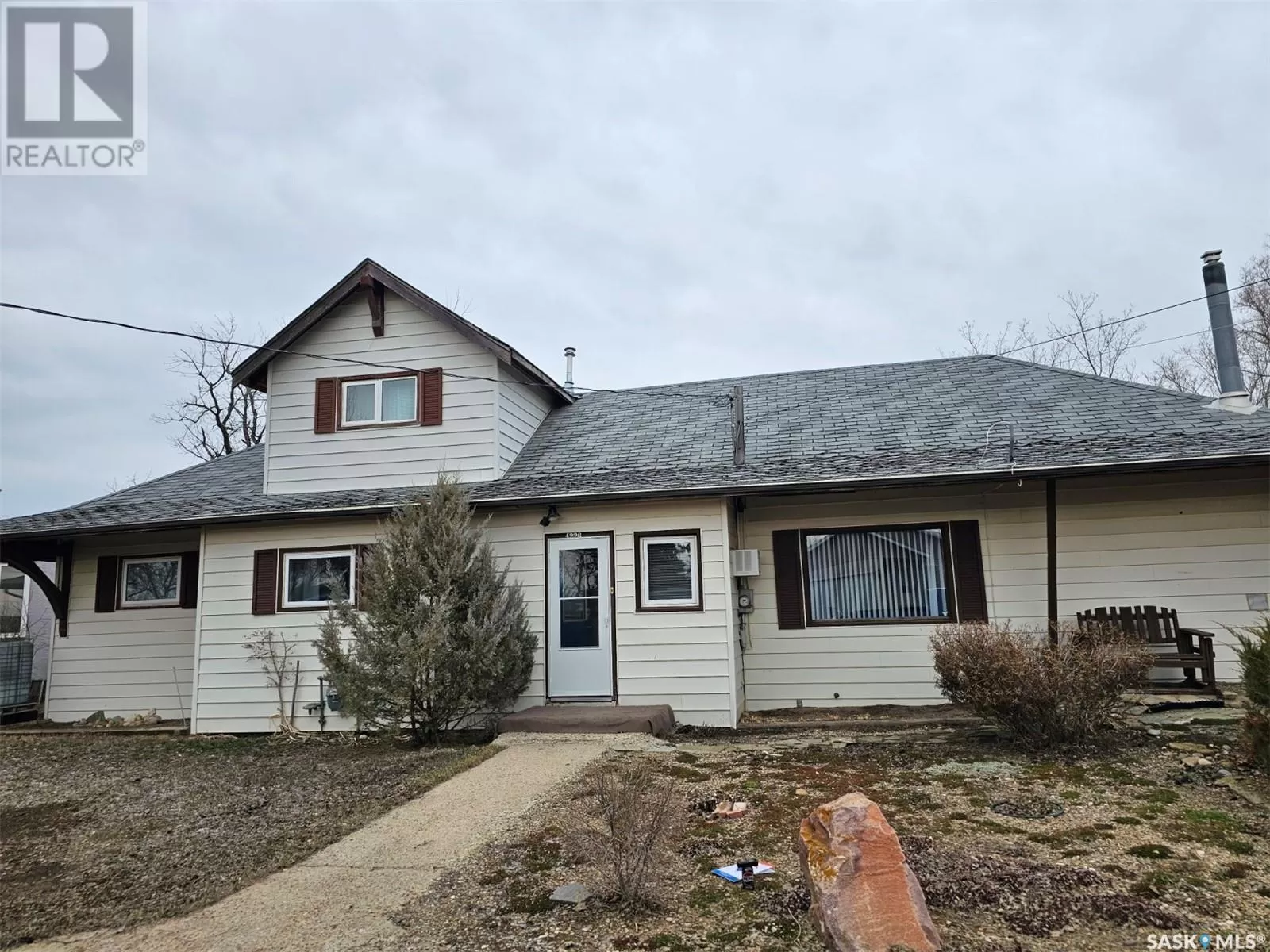 House for rent: 4226 Hudson Street, Cadillac, Saskatchewan S0N 0K0