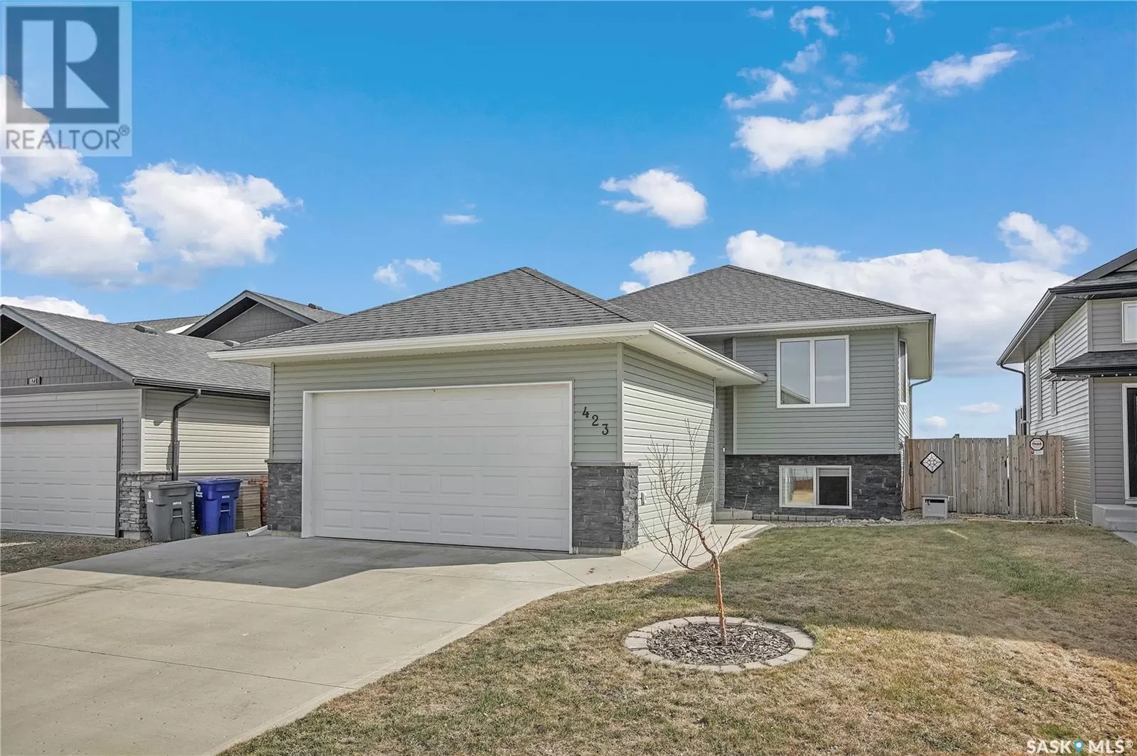 House for rent: 423 Martens Street, Warman, Saskatchewan S0K 4S3