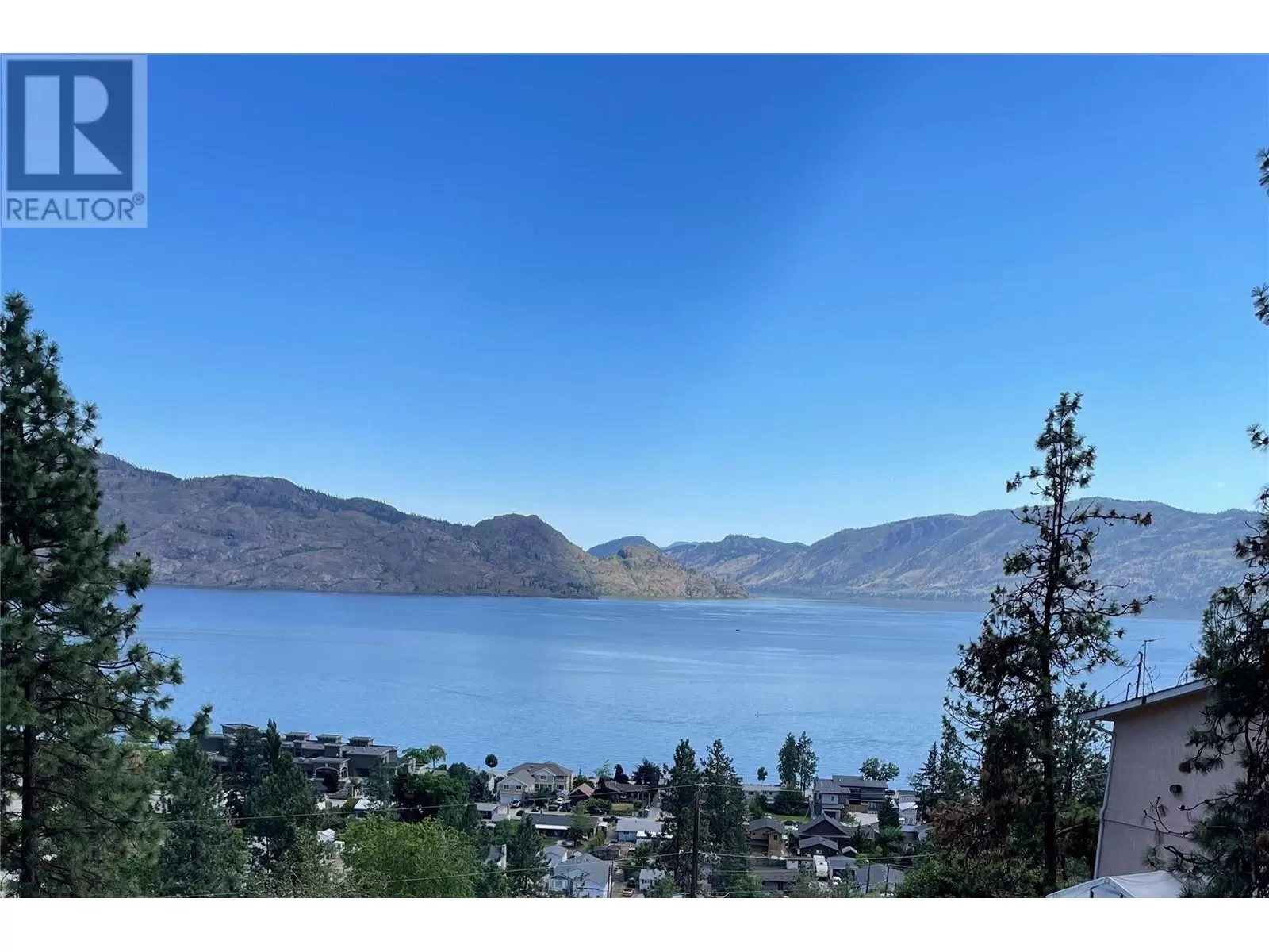 Other for rent: 4258 4th Avenue, Peachland, British Columbia V0H 1X5