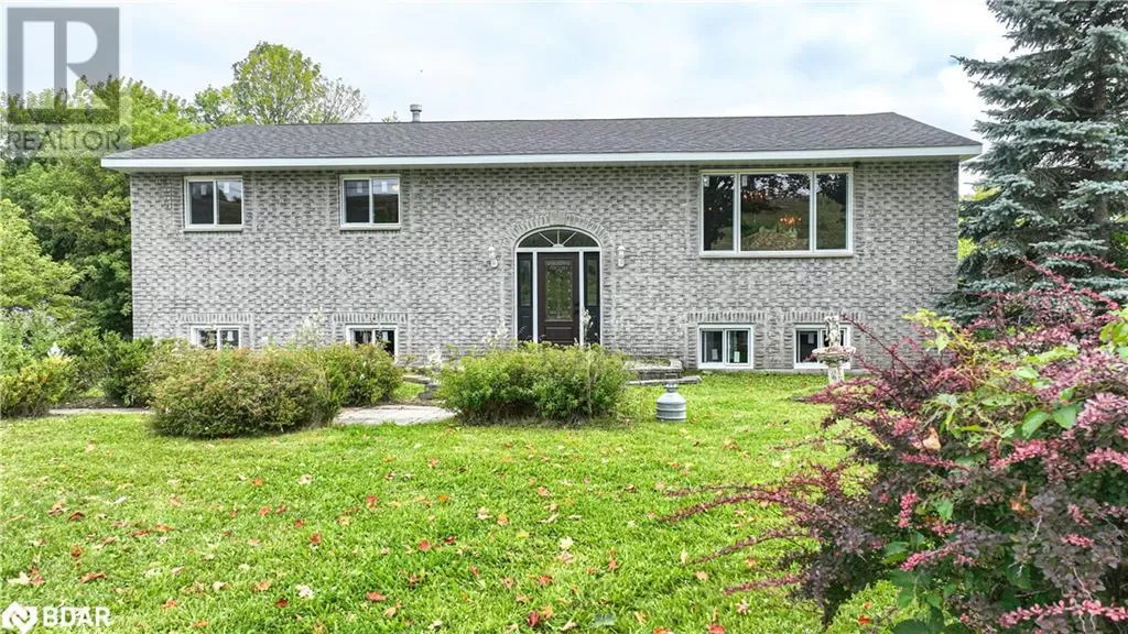House for rent: 4261 Huronia Road, Orillia, Ontario L3V 6H3