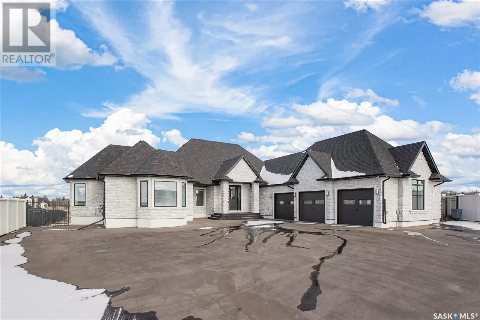 House for rent: 428 Edgemont Cove, Corman Park Rm No. 344, Saskatchewan S7T 0Z7