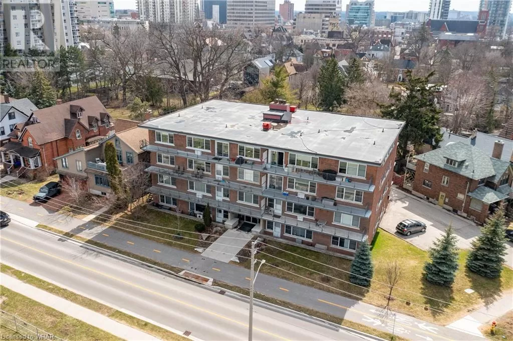 Apartment for rent: 43 Margaret Avenue Unit# 202, Kitchener, Ontario N2H 4H1