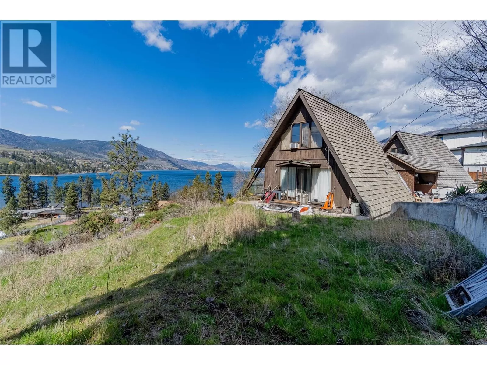 House for rent: 430 Panorama Crescent, Okanagan Falls, British Columbia V0H 1R5