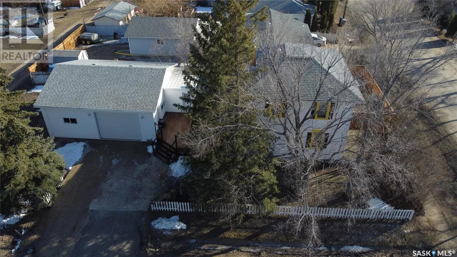 House for rent: 431 Dennis Street, Herbert, Saskatchewan S0H 2A0