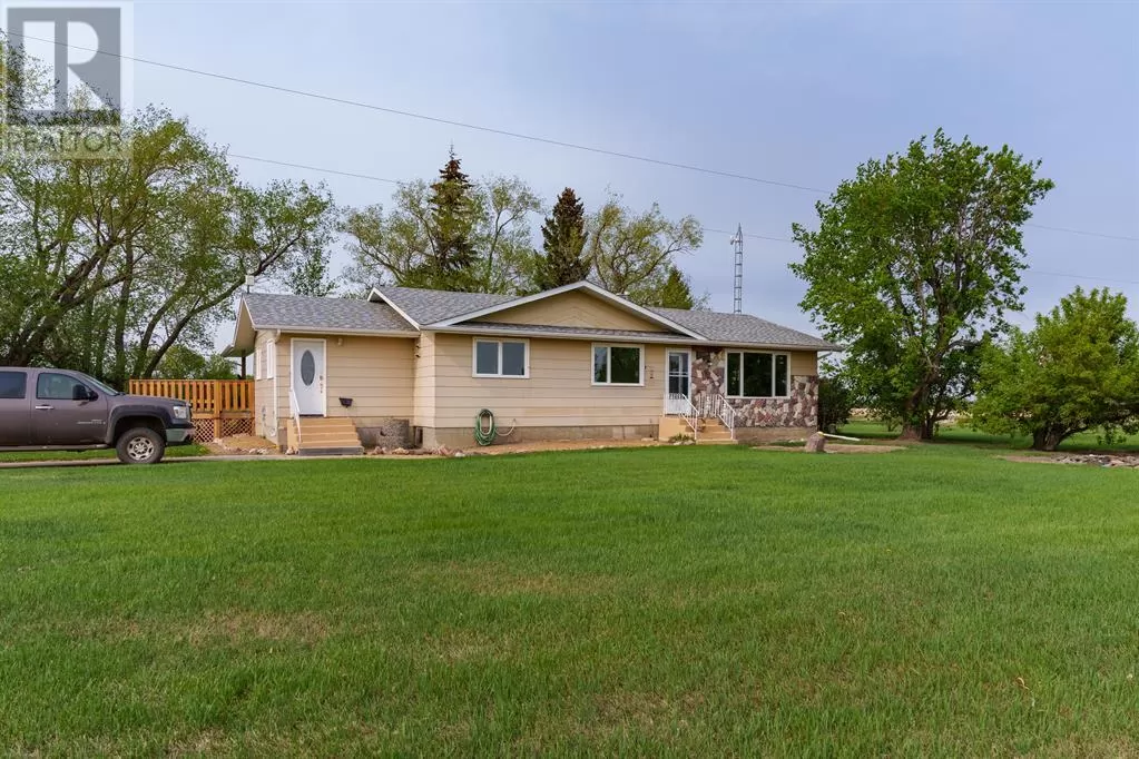 House for rent: 43254 152 Range, Rural Flagstaff County, Alberta T0B 4H0