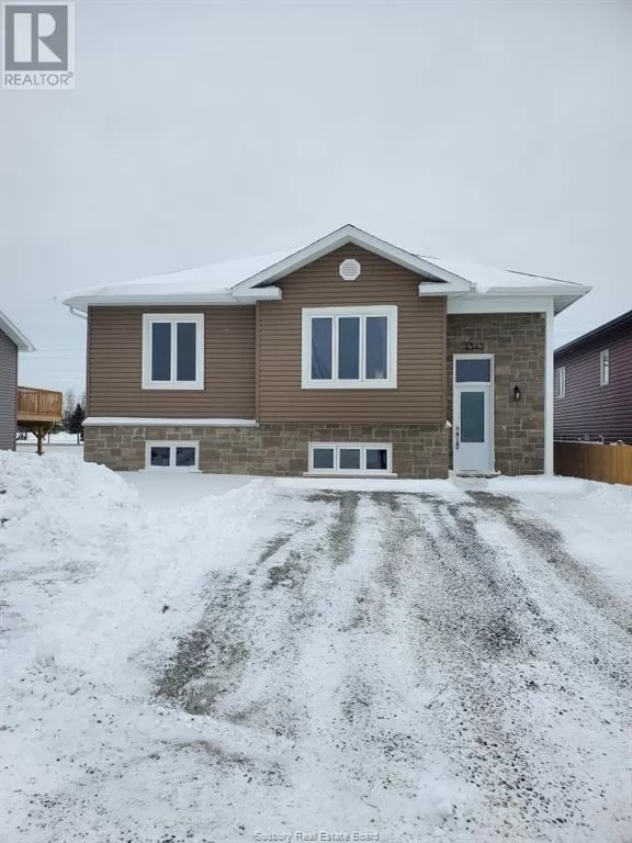 House for rent: 4343 Larocque Avenue, Val Caron, Ontario P3P 1A3
