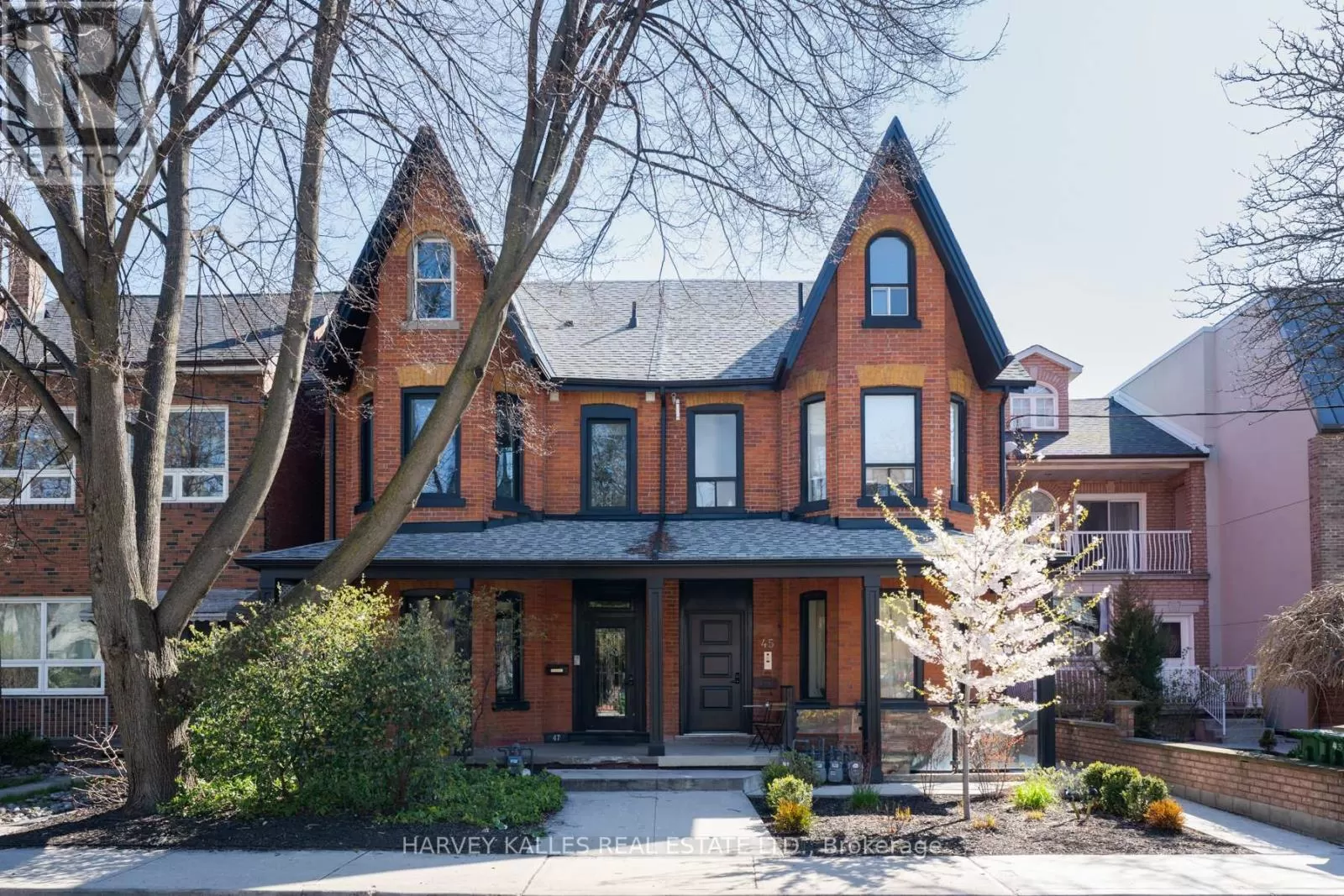 House for rent: 45 Northcote Avenue, Toronto, Ontario M6J 3K2