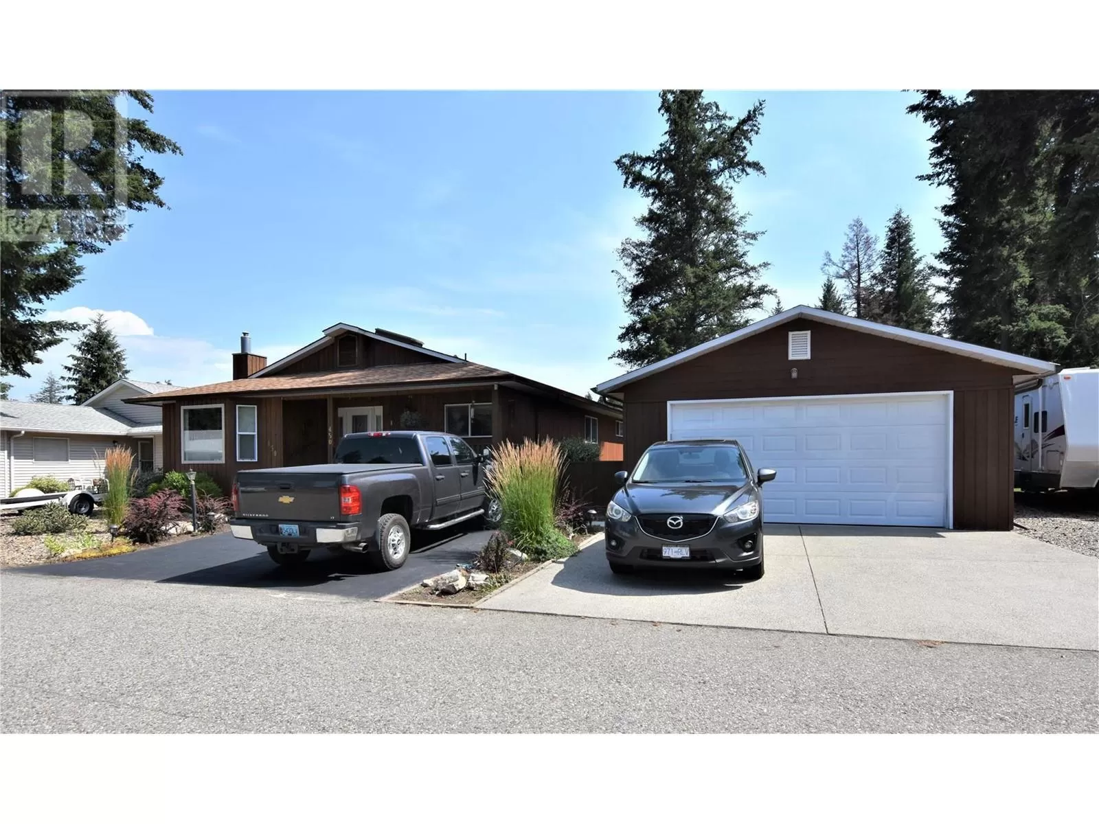 House for rent: 450 Ibis Avenue, Vernon, British Columbia V1H 2A1