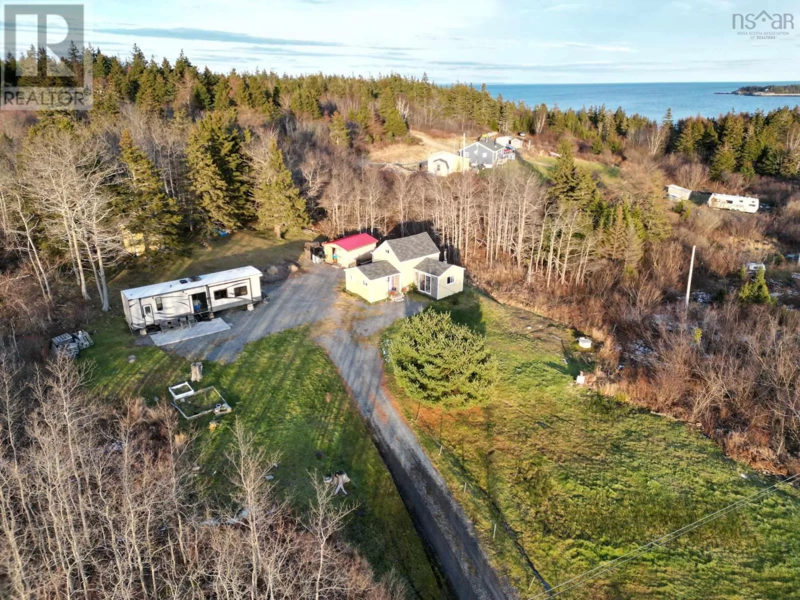 House for rent: 4522 Highway 16|half Island Cove, Half Island Cove, Nova Scotia B0H 1N0