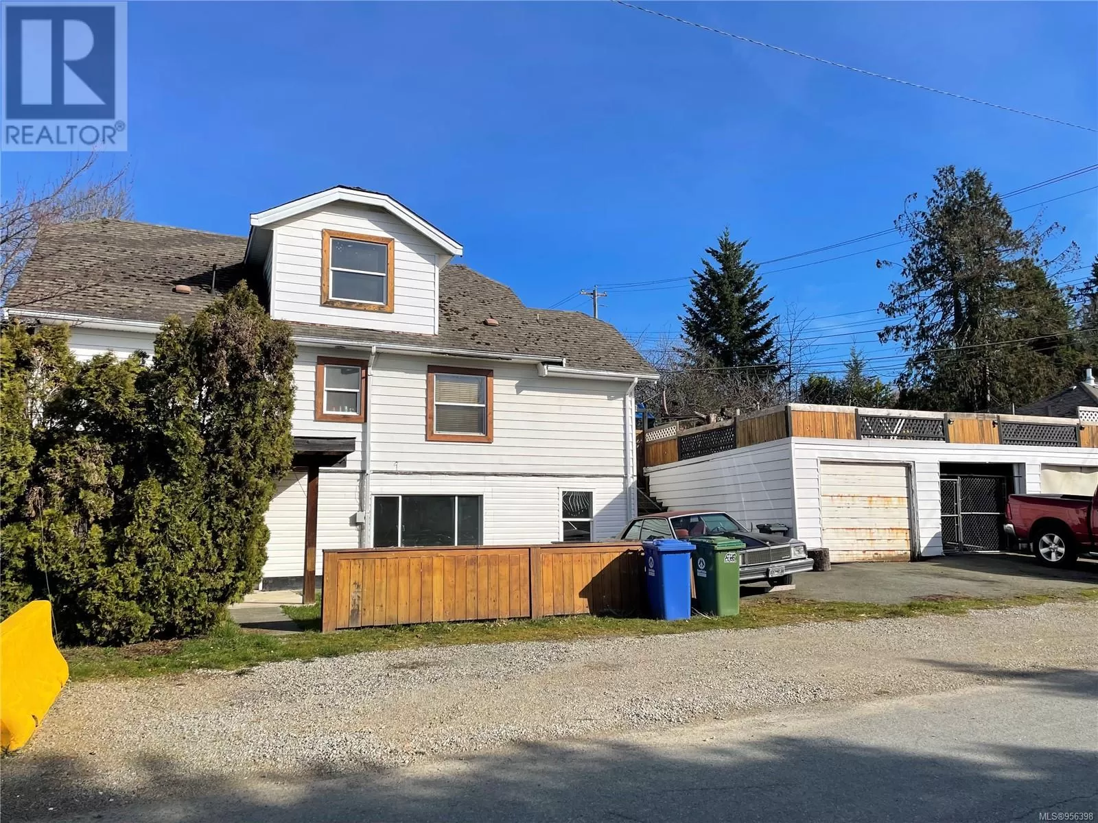 House for rent: 4594 Burde St, Port Alberni, British Columbia V9Y 3K3