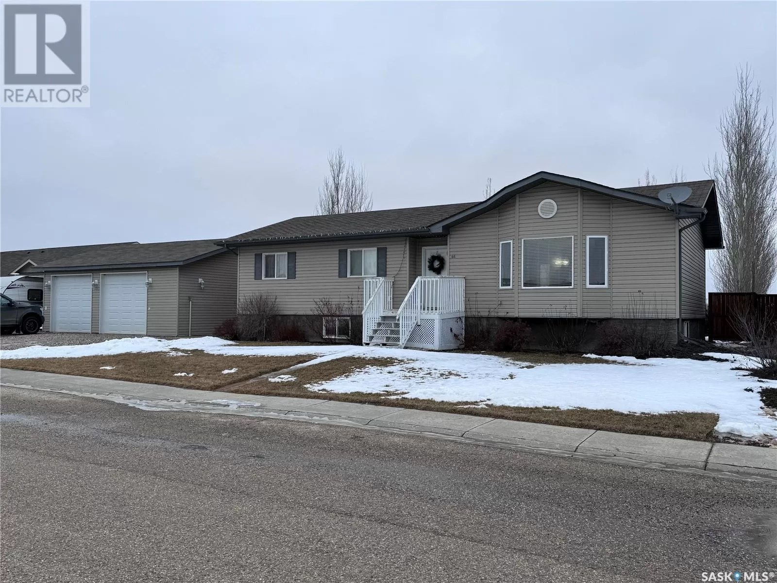 House for rent: 46 Baun Street, Lanigan, Saskatchewan S0K 2M0