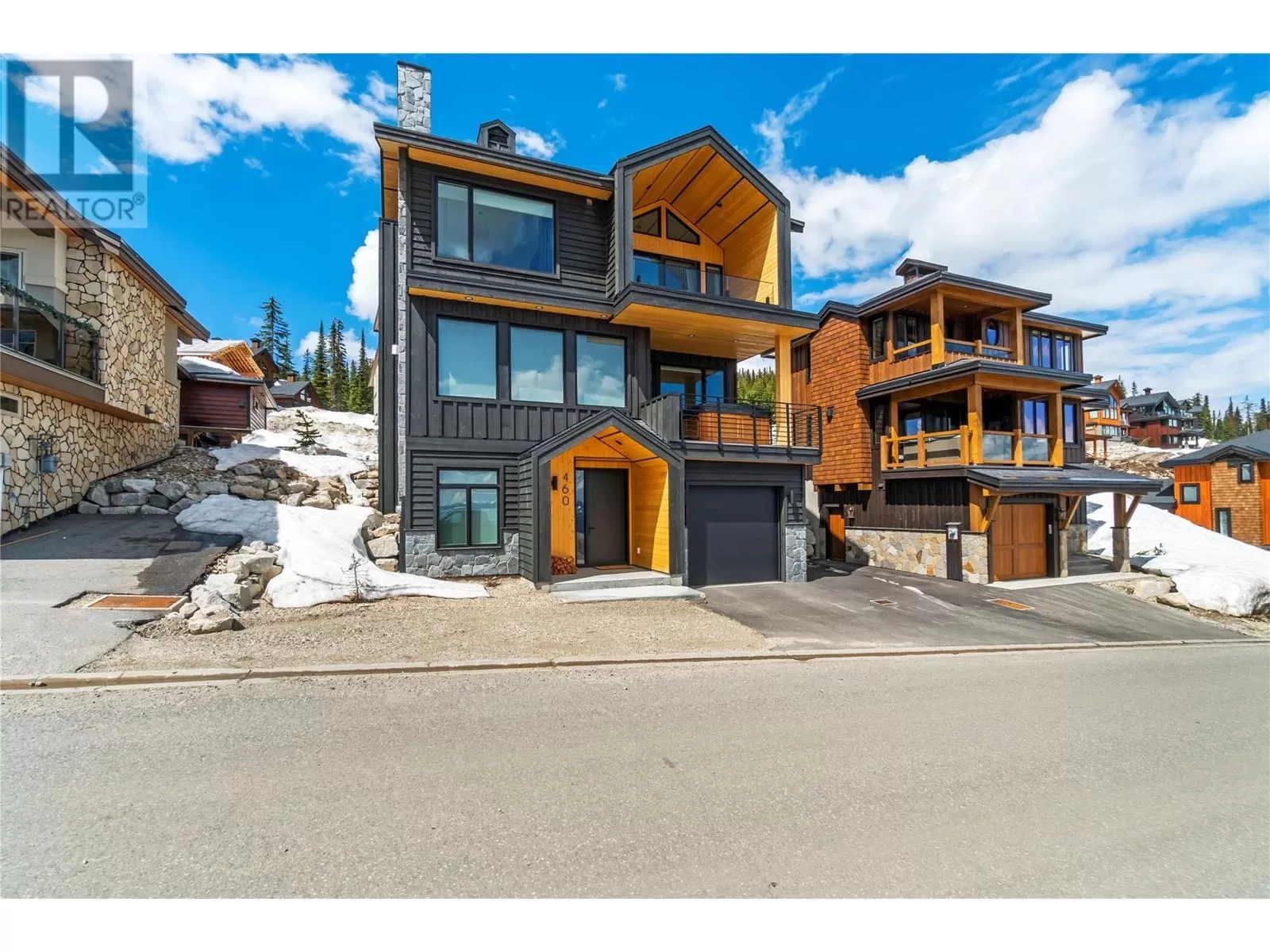House for rent: 460 Feathertop Way, Big White, British Columbia V1P 1P3