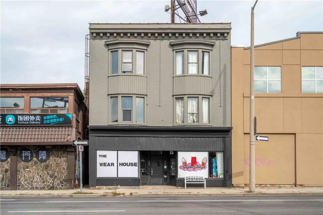 Commercial Mix for rent: 462-464 King Street W, Hamilton, Ontario L8P 1B7