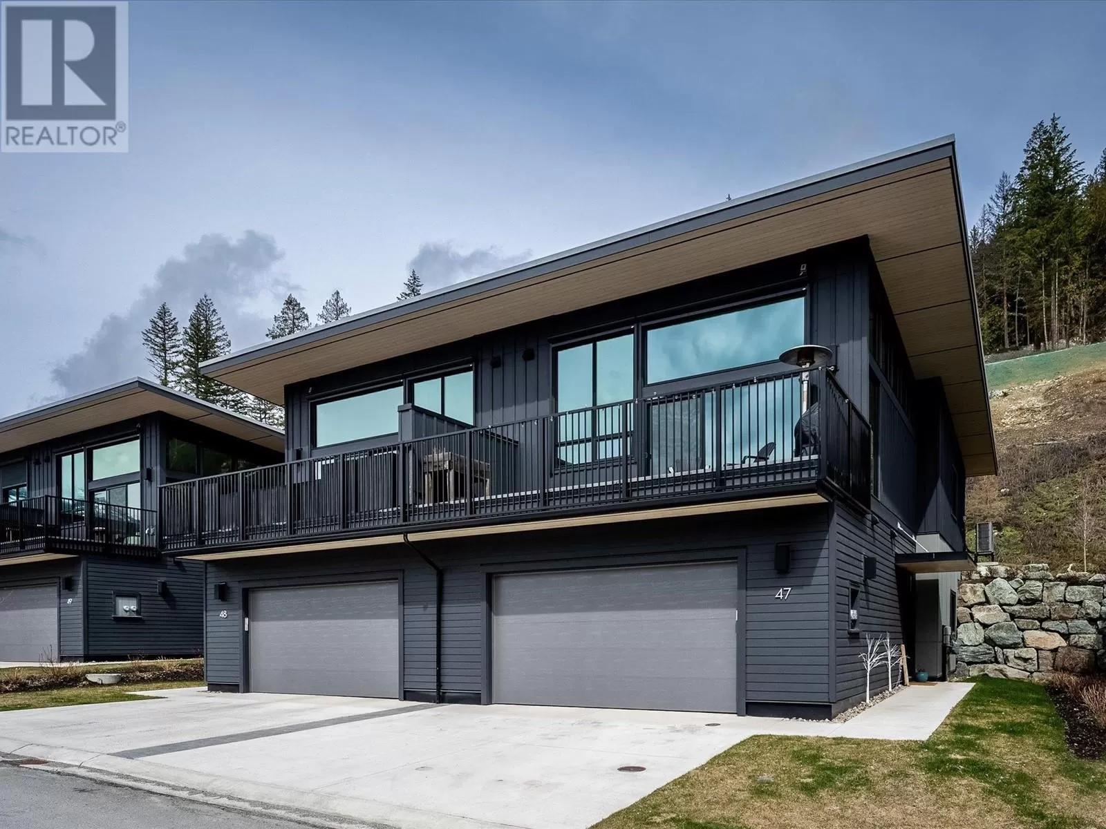 Duplex for rent: 47 4000 Sunstone Way, Pemberton, British Columbia V0N 2L3