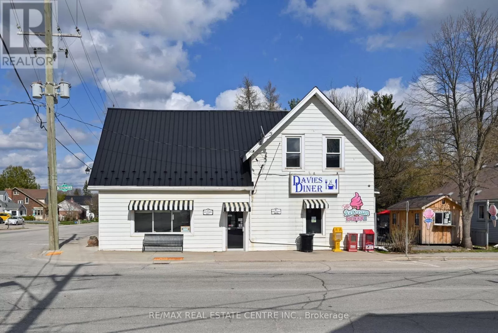 47 Main St, East Luther Grand Valley, Ontario L9W 5S8