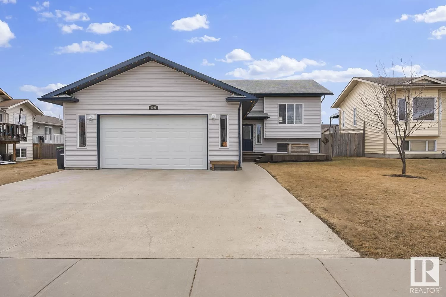 House for rent: 4705 64 Av, Cold Lake, Alberta T9M 2E5